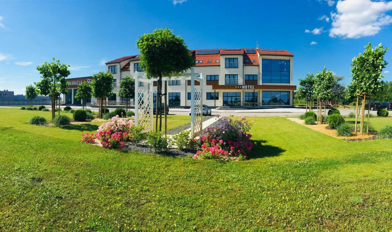 Hotel & Browar Slociak Opole Ngoại thất bức ảnh